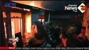 Ditinggal Tarawih, 2 Rumah Terbakar