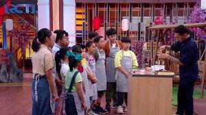 Demo Masak Chef Juna Membuat Sushi Roll - Junior MasterChef Indonesia