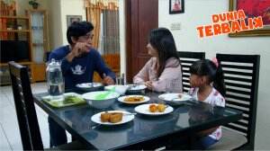 Masakan Entin Masakan Terenak! - Dunia Terbalik Eps. 2866