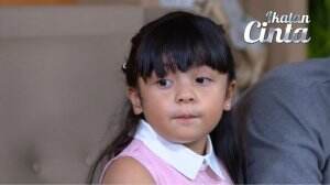 Reyna Sedih Gak Bisa Foto Sama Baby Askara - Ikatan Cinta Eps. 655