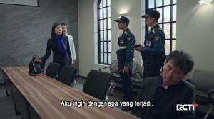 Sun Woo membela Dokter Ma atas kejadian yang menimpanya.