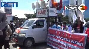 Buruh Geruduk Kantor BPJS Tenaga Kerja