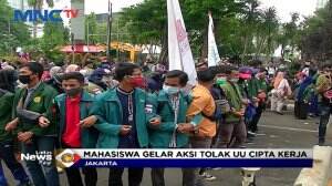 Mahasiswa Tolak UU Cipta Kerja dan Kecam Tindakan Represif Petugas