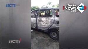 Minibus Terbakar di Lintas Sumatera