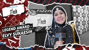 ELVY SUKAESIH, LEGEND AWARD