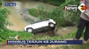 Minibus Jemputan Pelajar Masuk Jurang