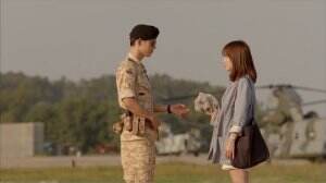 Momen Kapten Yoo Si Jin teringat kehadiran Kang Mo Yeon