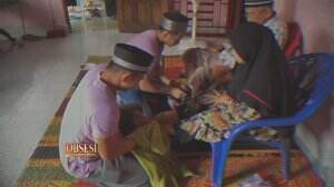 Unggah Video Basuh Kaki Ibunda. DItuding Pencitraan
