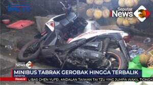 Minibus Tabrak PKL