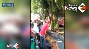 Dinding Pagar Puskesmas Di Palembang Ambruk Timpa Pedagang