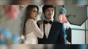 Kejutan Aurel Saat Prosesi Siraman