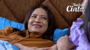 Mama Rossa Mulai Halu? - Ikatan Cinta Eps. 692