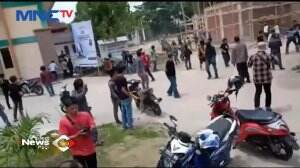 2 Kubu Organisasi Mahasiswa Terlibat Bentrok Di Universitas Al’asyariah Mandar.
