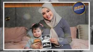 Aurel Diprediksi Melahirkan Pada Bulan November