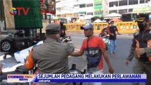 Razia Pedagang Kaki Lima Di Pasar Tanah Abang