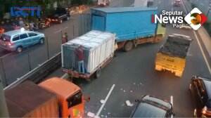 Kecelakaan Beruntun Di Jalan Tol