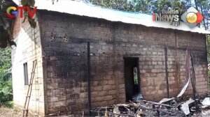 Usir Tawon, Rumah Jadi Terbakar