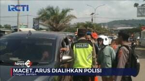 Lalu Lintas Pantai Carita Macet Parah