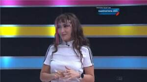 Hahaha...Ayu Dewi Pernah Pacaran Sama Pisang Ambon? Dahsyatnya 2021