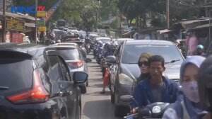 Jalur Wisata Macet Parah