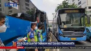 Olah TKP Kecelakaan Bus Transjakarta