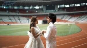 Atta Aurel Gelar Foto Prewedding Di GBK