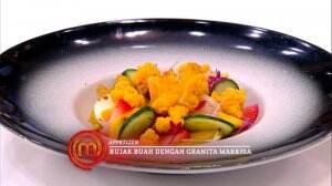 Appetizer Rujak Buah dengan Granita Markisa Ala Jerry - MasterChef Season 7