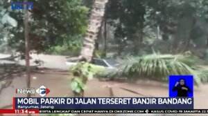 2 Unit Mobil Terseret Derasnya Arus Banjir Bandang