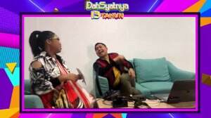 Ade Govinda Rekaman Cover Tanpa Batas Waktu Di Backstage !