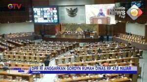Warga Protes Dengan Kebijakan DPR
