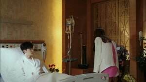 Kang Chul Berhasil Selamat Setelah 2 Kali Operasi