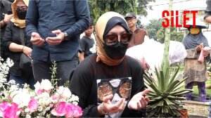 Angelina Sondakh Menyesal 10 Tahun Tinggalkan Anak