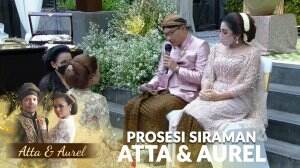 Aurel Tak Kuasa Menahan Tangis Saat Prosesi Sungkeman