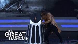 Adi Ucok Meminta Bantuan Gracia Indri Dalam Performnya