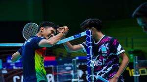 Campus League Badminton Efendi vs Firmansyah