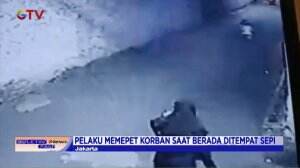 Aksi Penjambretan Kepada 3 Remaja Putri Terekam CCTV