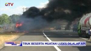 Truk Pengangkut Karet Terbakar, Arus Lalu Lintas Lumpuh Sekitar 2 Jam