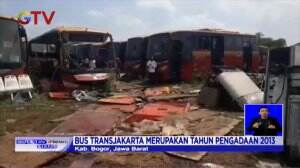 Bangkai Bus Transjakarta Yang Tidak Terpakai Akan Di Daur Ulang