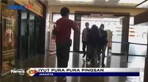 Iyut Bing Slamet Menangis Histeris Ditangkap Petugas