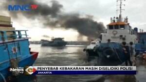 Tengah Bersandar, Kapal Nelayan di Muara Baru Terbakar