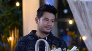 So Sweet Angga Kasih Surprise Michelle Tapi Kok - Ikatan Cinta Eps. 266