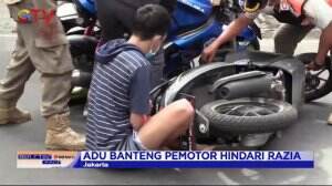 Ingin Menghindari Razia Masker, Seorang Pengendara Motor Terlibat Kecelakaan Dengan Pengendara Lain
