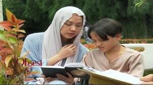 Bunga Citra Lestari Dan Noah Berziarah Ke Makam Alm. Ashraf