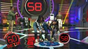 Keluarga Rasyid Bermain Sedot Piring