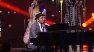 Glenn Fredly X TOP 10 Idol - "Karena Cinta" - Indonesian Idol 2018