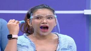 Aw Tiara Kesakitan Dijepit! - Rumah Seleb Eps. 214