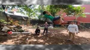 Cara Irfan Hakim Agar Anak Tetap Bergerak