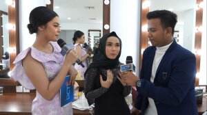 Hebatnya Nando KDI Mengalahkan Jelita KDI Bermain Games "Jawab Sulit"
