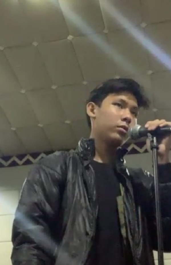 IDOL_XII YONATHAN JASON 17 BANDAR LAMPUNG FEELING GOOD