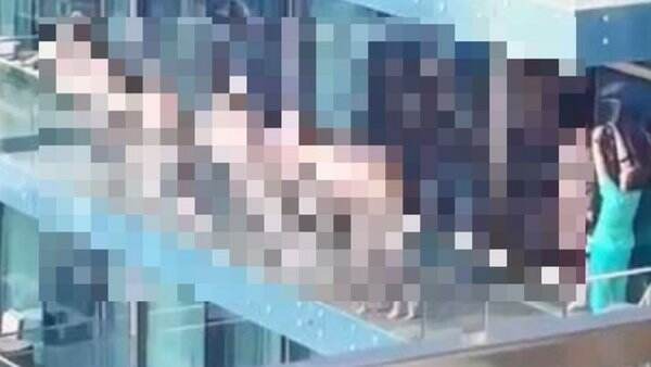 Gempar Belasan Perempuan Pose Telanjang di Gedung Uni Emirat Arab, Pelaku Dideportasi